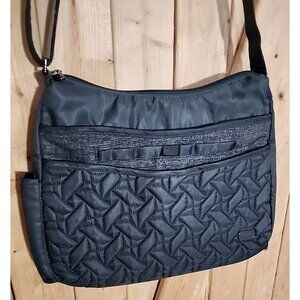 Lug Breeze Crossbody Travel Bag in Gray Fog Adjustable Strap Shoulder Bag Phone